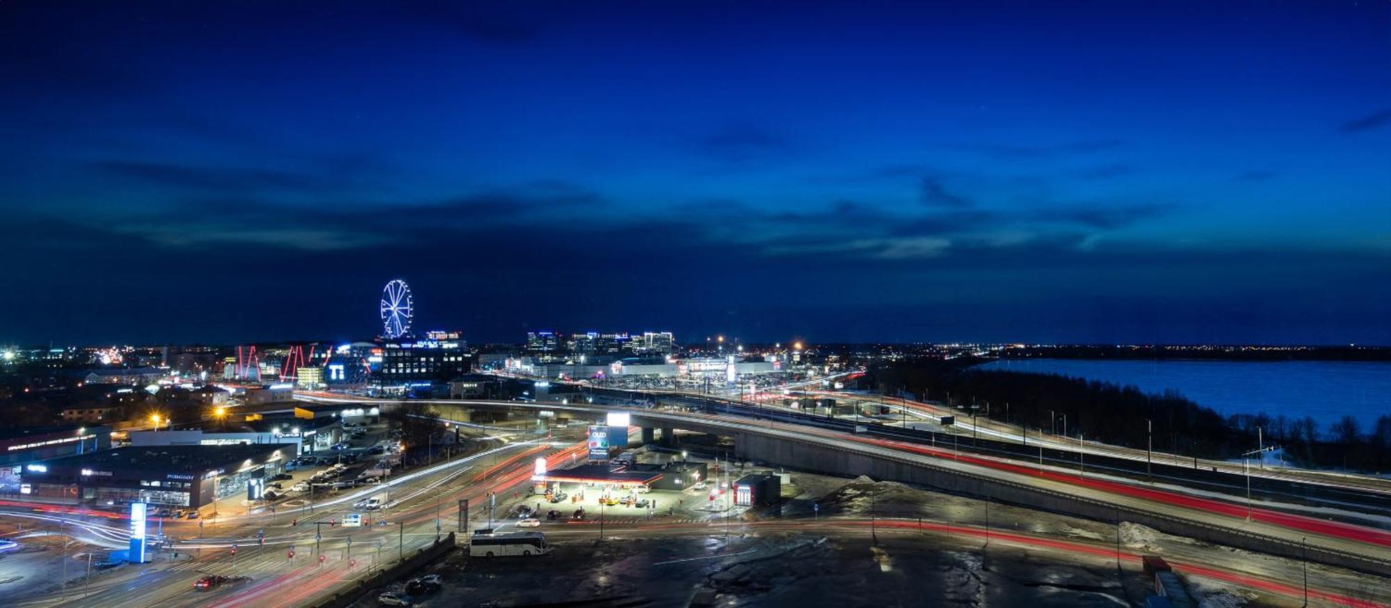 Revalia Fahle Airport Bus-Station Apartments With Best Views Dış mekan fotoğraf