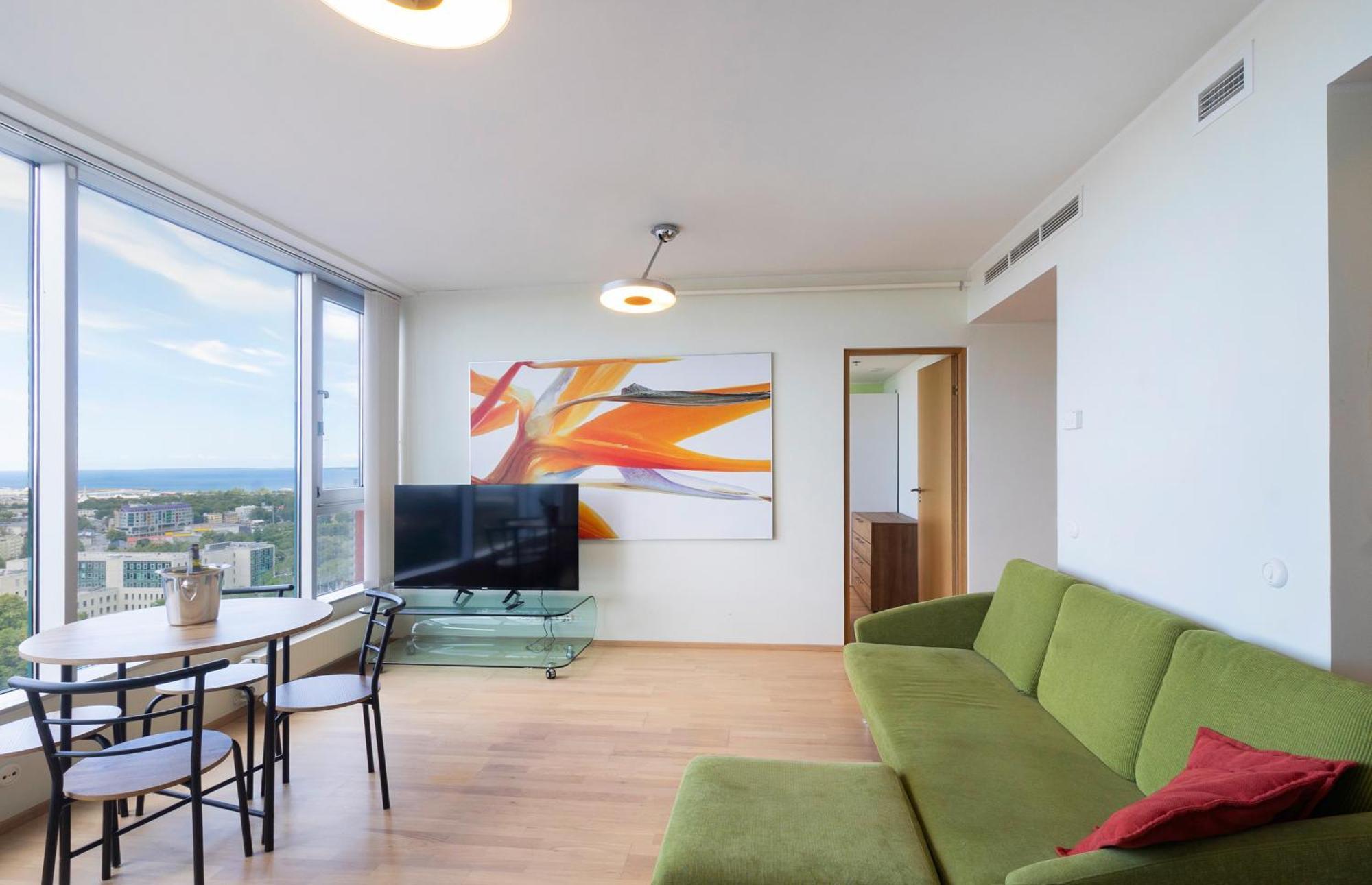 Revalia Fahle Airport Bus-Station Apartments With Best Views Dış mekan fotoğraf