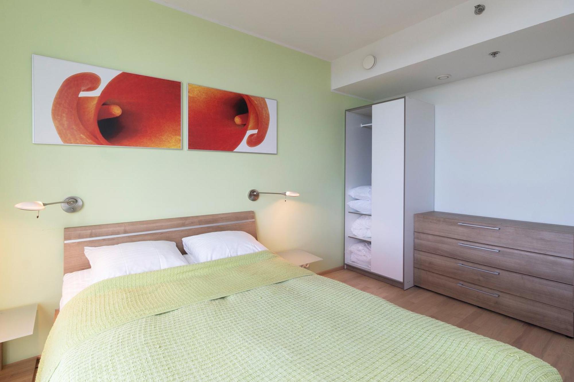 Revalia Fahle Airport Bus-Station Apartments With Best Views Dış mekan fotoğraf